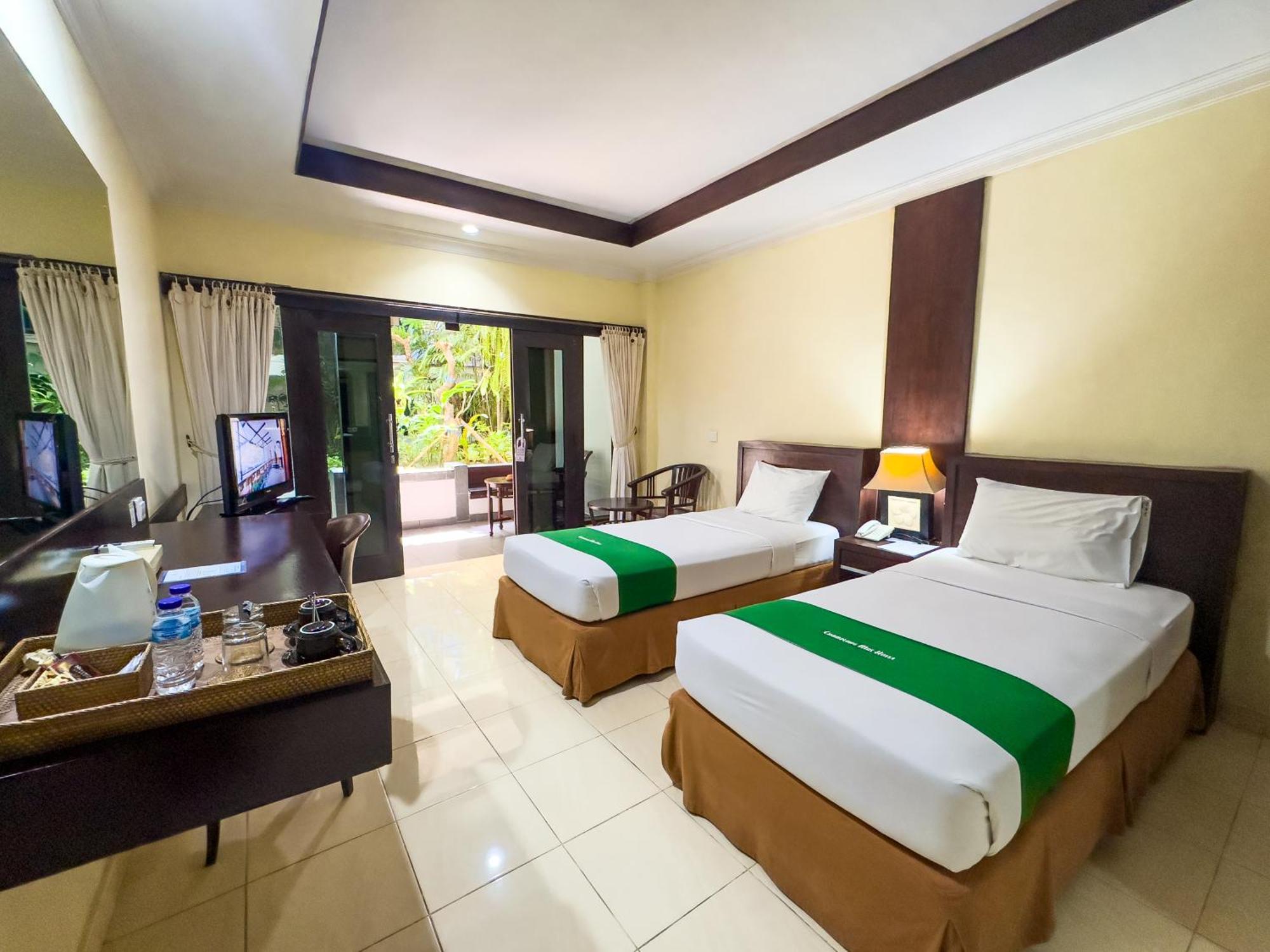 Champlung Mas Hotel Legian Exterior photo